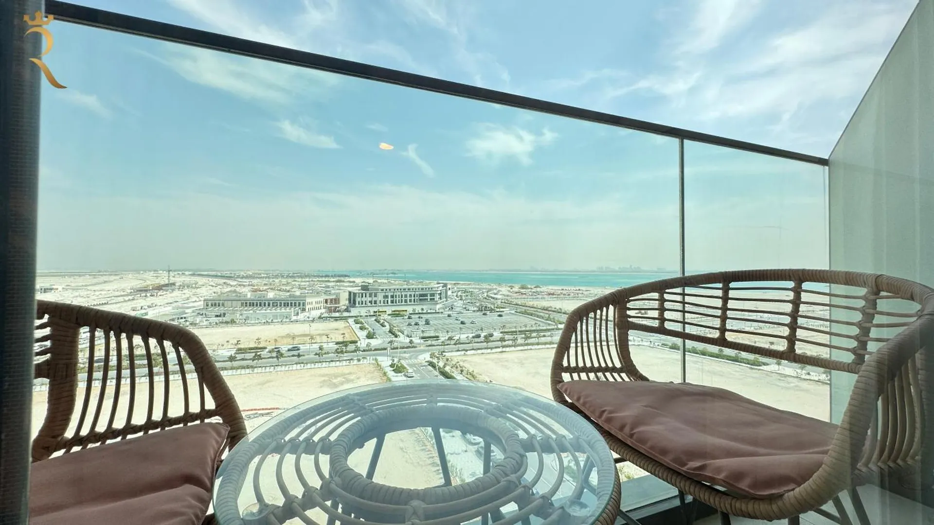 Apartment Luxe Studio Free Pool And Gym Access Abu Dhabi